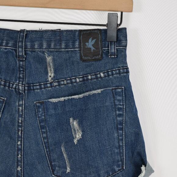 One Teaspoon Distressed Denim Jean Shorts Size 26 - Picture 12 of 16
